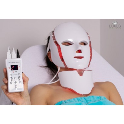Profesjonalna maska LED na twarz i szyję z 7 kolorami terapeutycznymi o pozytywnych opiniach naszych klientów