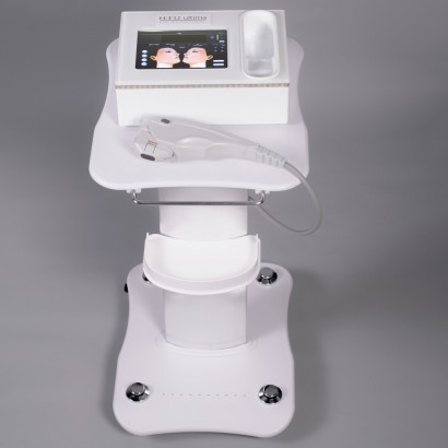 Sondy zabiegowe o długości fali ultradźwiękowej 8.0mm i 13.0mm przeznaczone są do zabiegów na ciało przeciw cellulitowi