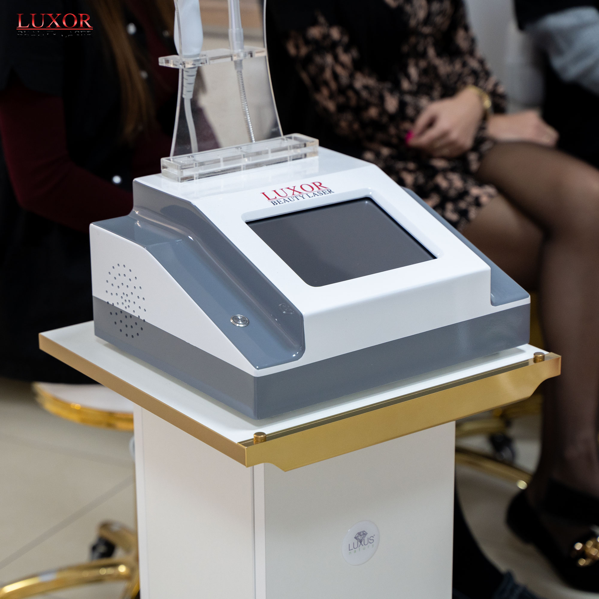 Zobacz ile miejsca zajmuje maszyna Luxor Beauty Laser 980 nm